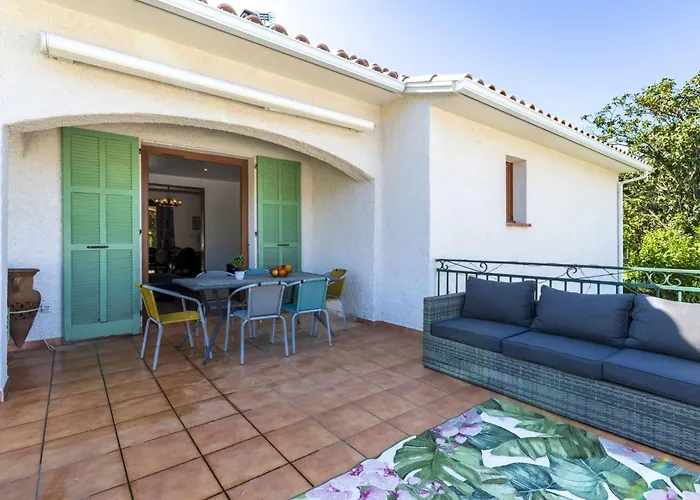 Casa Feminiccia By Interhome